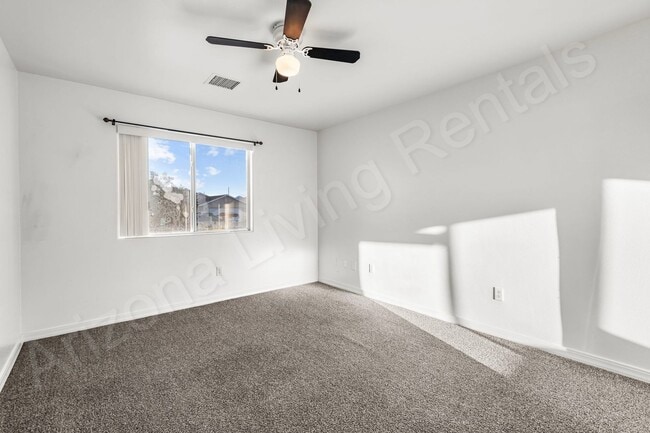 Building Photo - PERFECT CUL-DE-SAC HOME