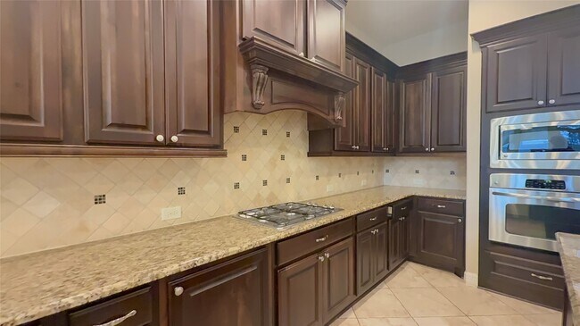 Building Photo - 27623 Dalton Bluff Ct