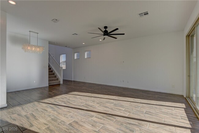 Building Photo - 727 Foreign Reef Wy