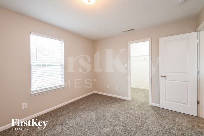Building Photo - 5874 Crowley Pkwy
