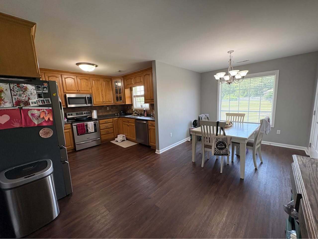 Building Photo - 127 Tine Ln