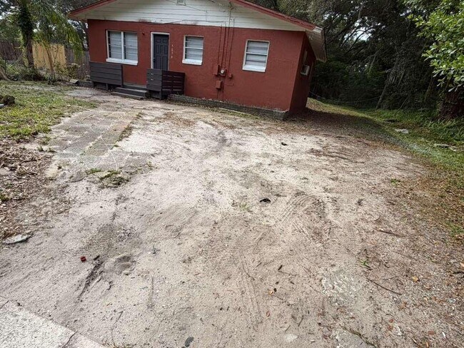 Building Photo - 5036 College Dr