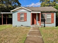 Building Photo - 2606 39th St