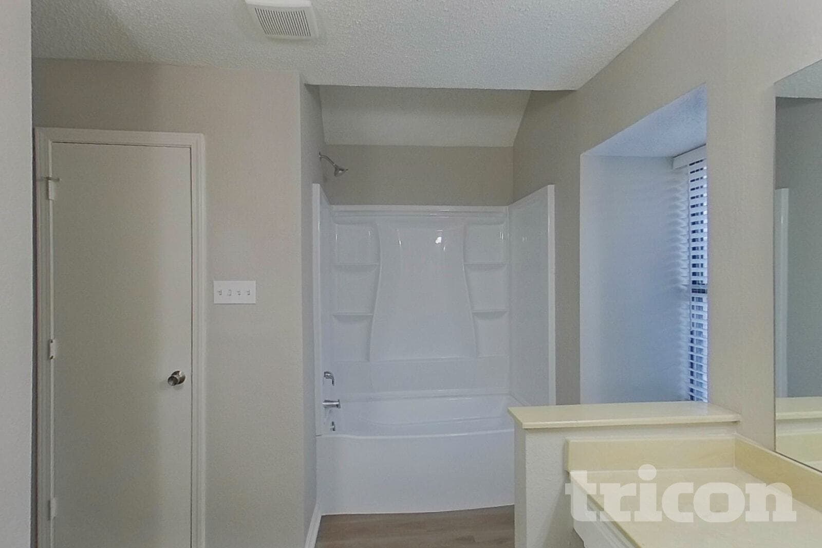 Building Photo - 2116 Stein Way