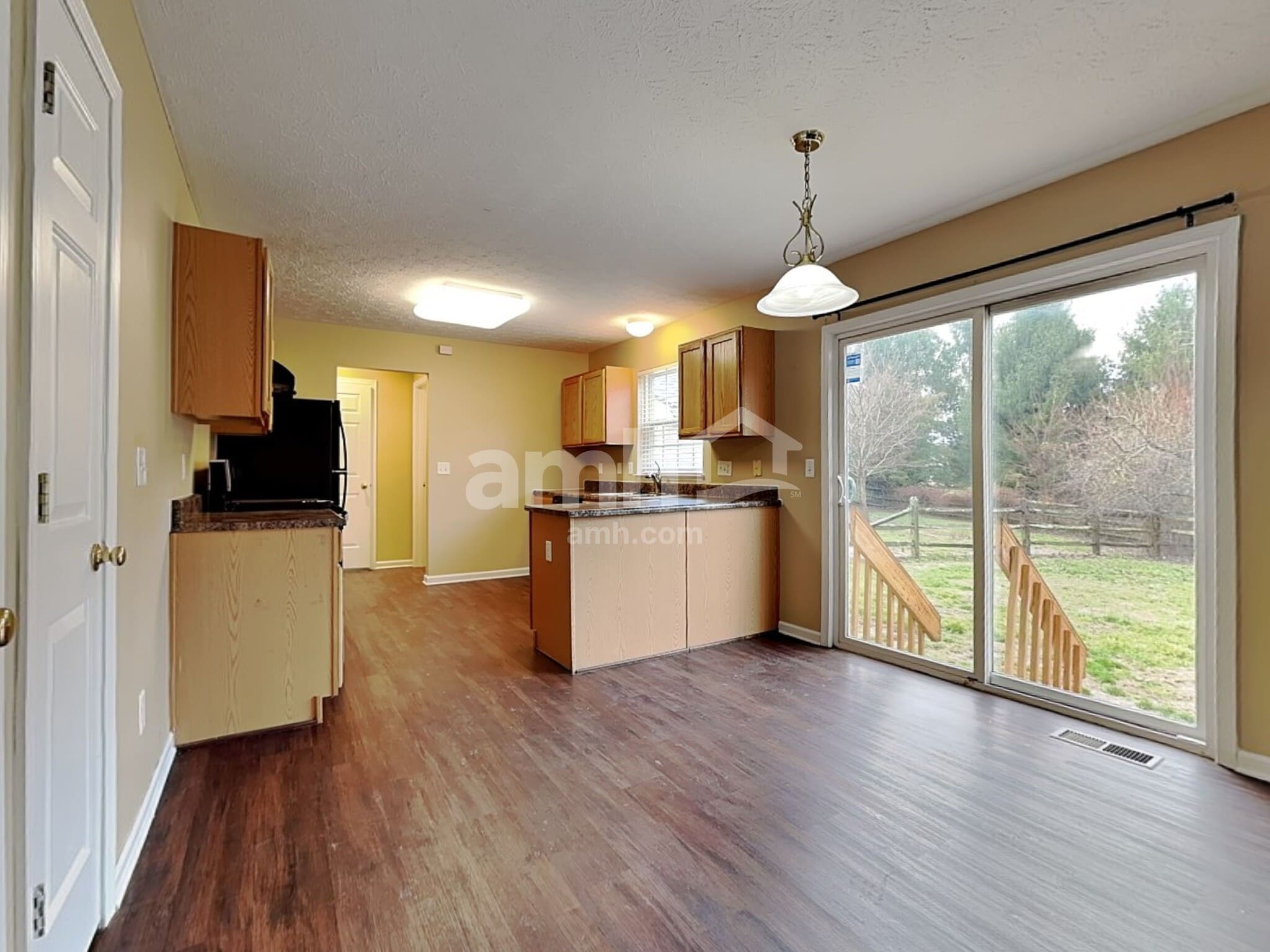 Building Photo - 15 Woodsong Ct