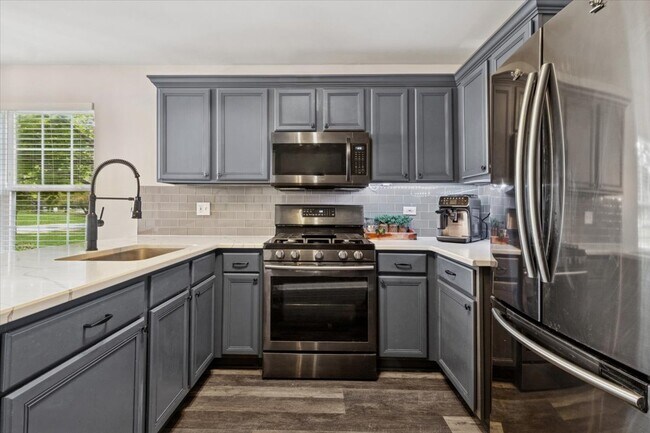 Building Photo - 60 Wingate Dr