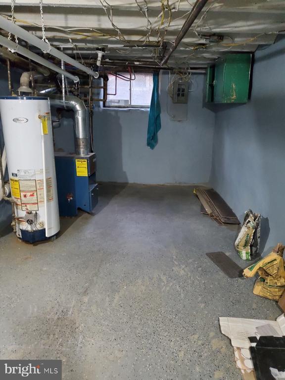 Building Photo - 5707 Belmar St