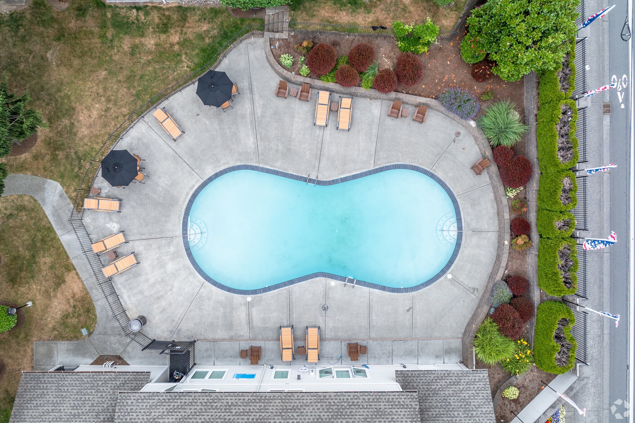 Pool - Bluffs at Evergreen
