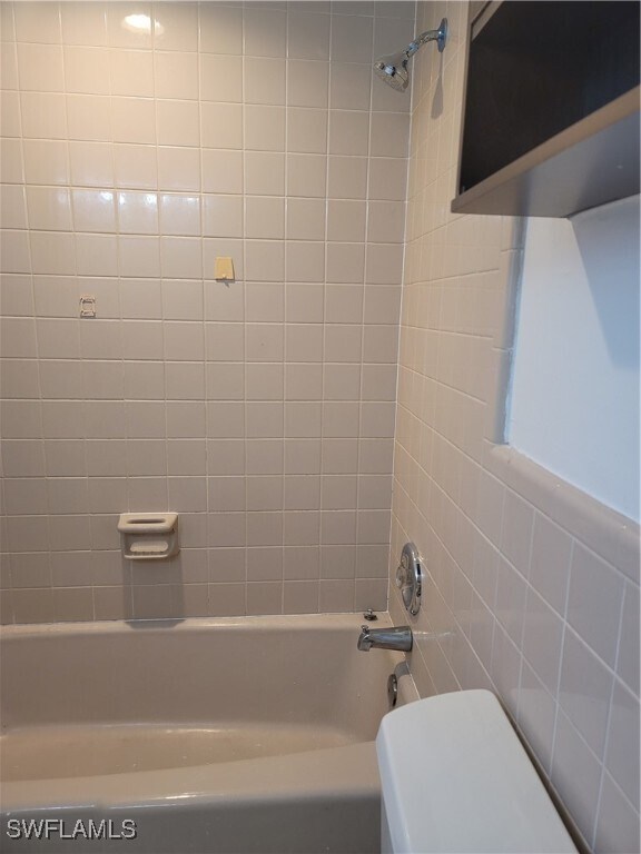Building Photo - 4839 Hampton Ct