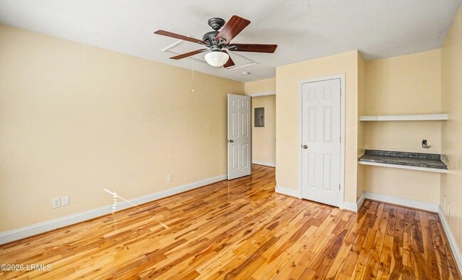 Building Photo - 1812 Dolphin Row Dr