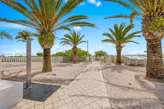 Building Photo - 607 Ocean Dr