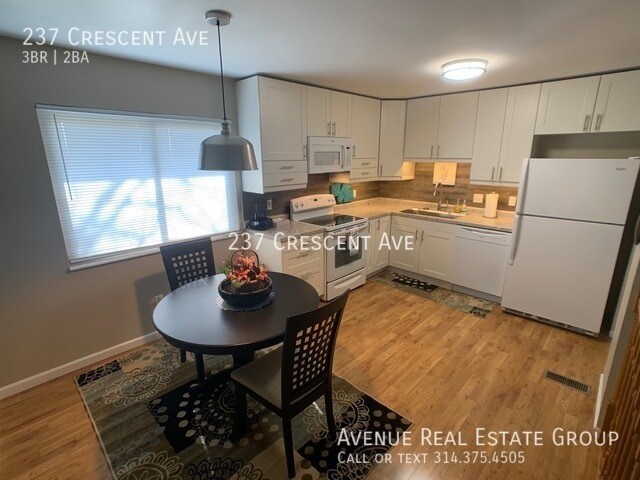 Building Photo - 237 Crescent Ave