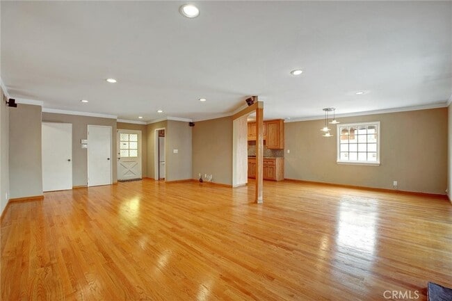 Building Photo - 17230 Bonham Ave