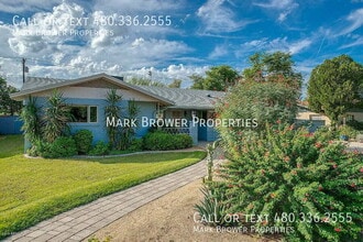 Building Photo - 103 E Palmcroft Dr