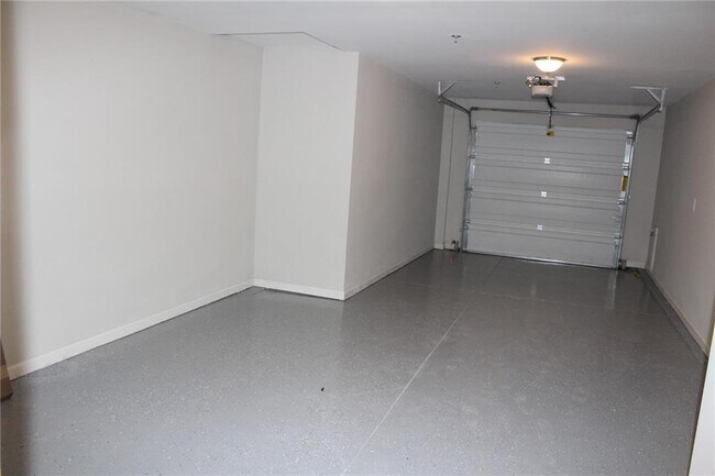 Building Photo - 6722 Cadence Blvd