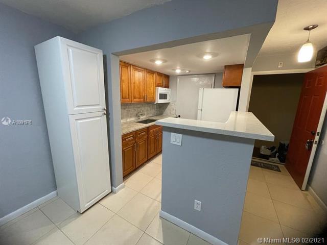 Building Photo - 10903 SW 88th St