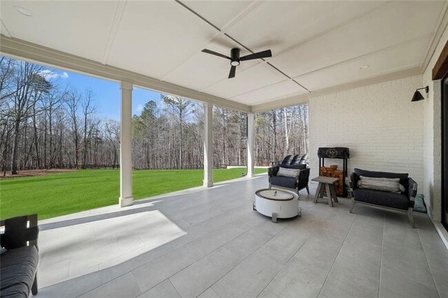 Building Photo - 2309 Dinsmore Rd