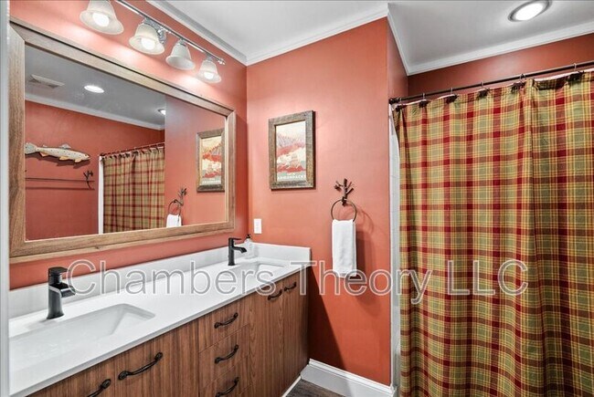 Building Photo - 8709 Hidden Hill Ln