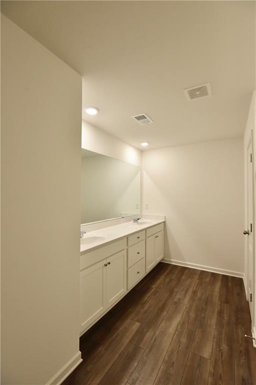 Building Photo - 140 Star Ct
