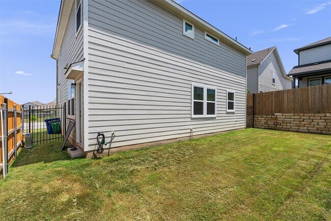 Building Photo - 13506 Grand Central Dr