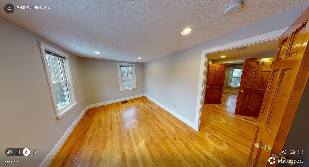 Building Photo - 441 Franklin St