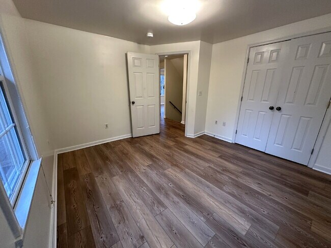 Building Photo - Charming Colonial in Peaceful Wooded Setting in Westminster!