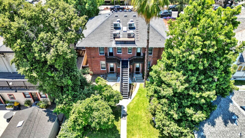 Building Photo - 258 N Fulton St