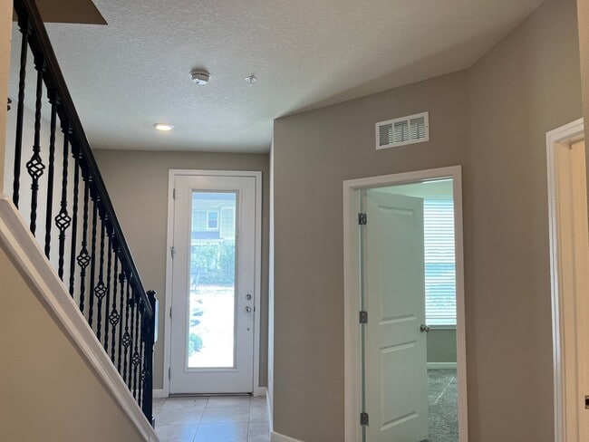 Building Photo - 14238 Sapelo Beach Dr