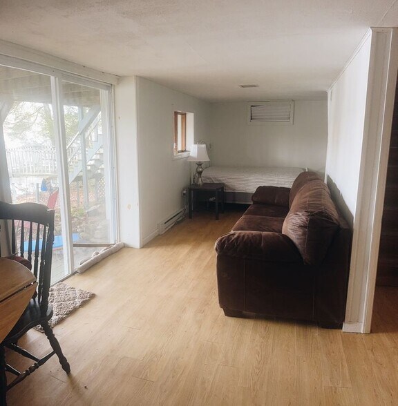 Building Photo - 66 Indian Spring Rd