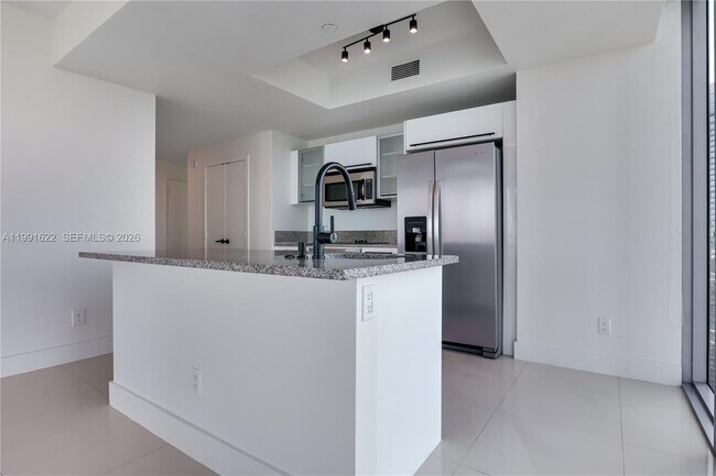 Building Photo - 888 Biscayne Blvd