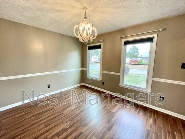 Building Photo - 4206 Buckhurst Dr