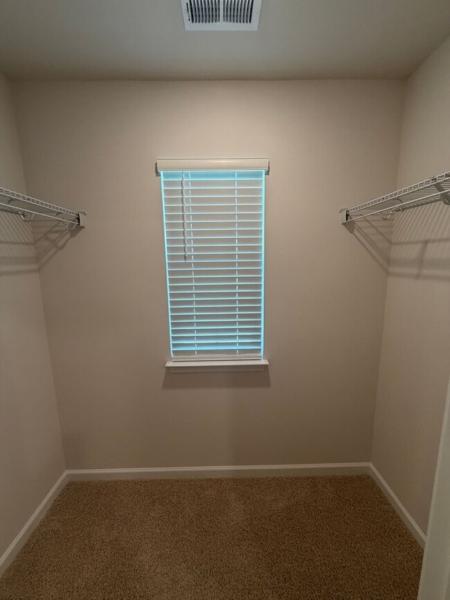 Building Photo - Spacious New Construction Home with 5 Bedrooms, 3 Full Baths