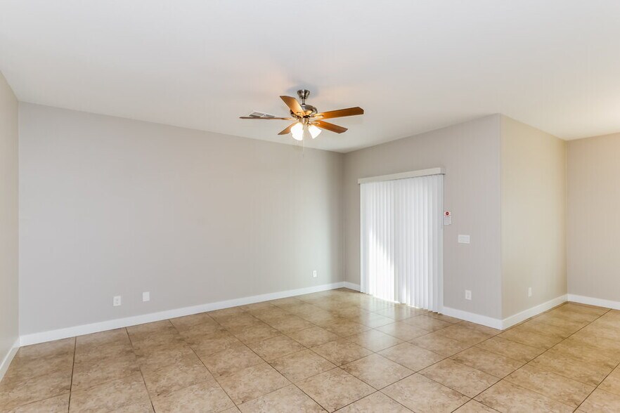 Building Photo - 9623 Vega Carpio Ave