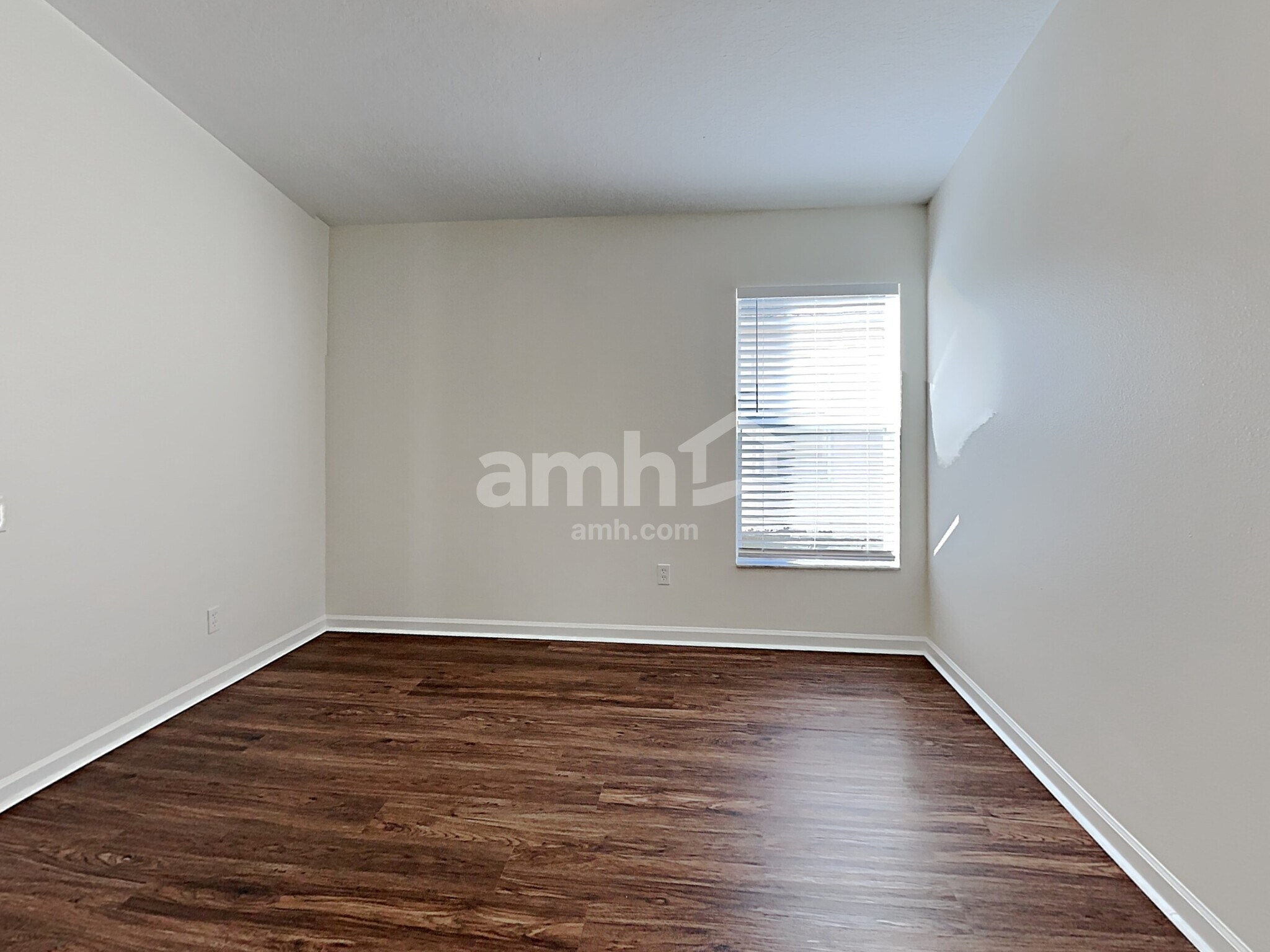 Building Photo - 11642 Tropical Isle Ln