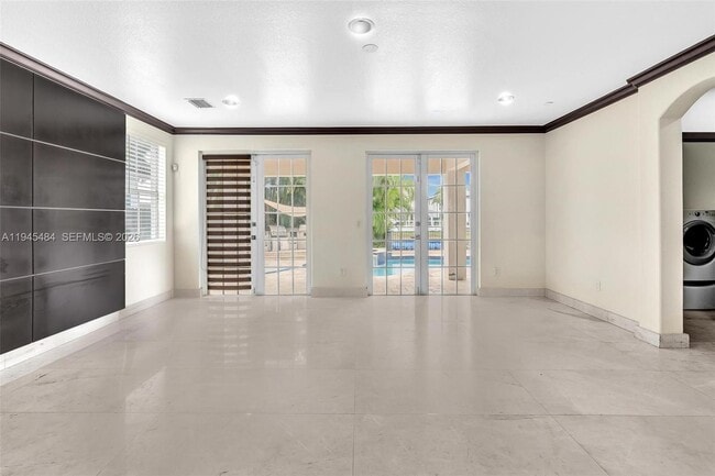 Building Photo - 1102 SW 149th Path