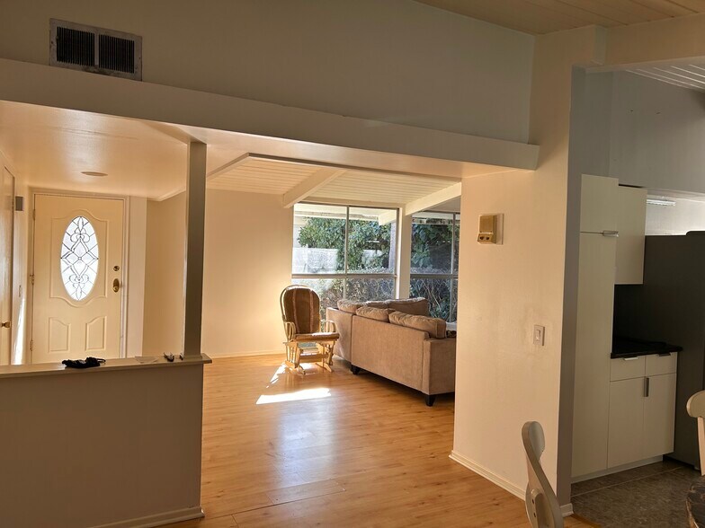 Building Photo - 22839 Epsilon St