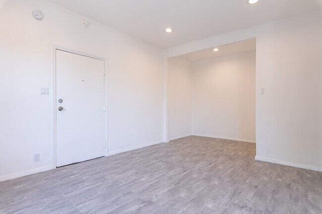 Interior Photo - Urban Living at its Best