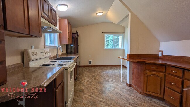 Building Photo - 8447 Delphi Rd SW