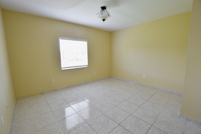 Building Photo - 522 Villa Del Sol Cir