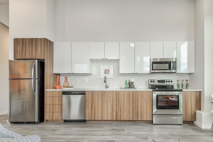 Interior Photo - Skidmore Apartments