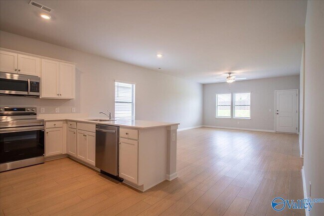 Building Photo - 22821 Dashwood Ln