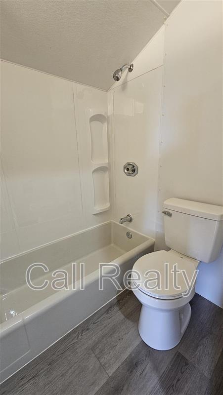 Building Photo - 224 N Conklin Rd