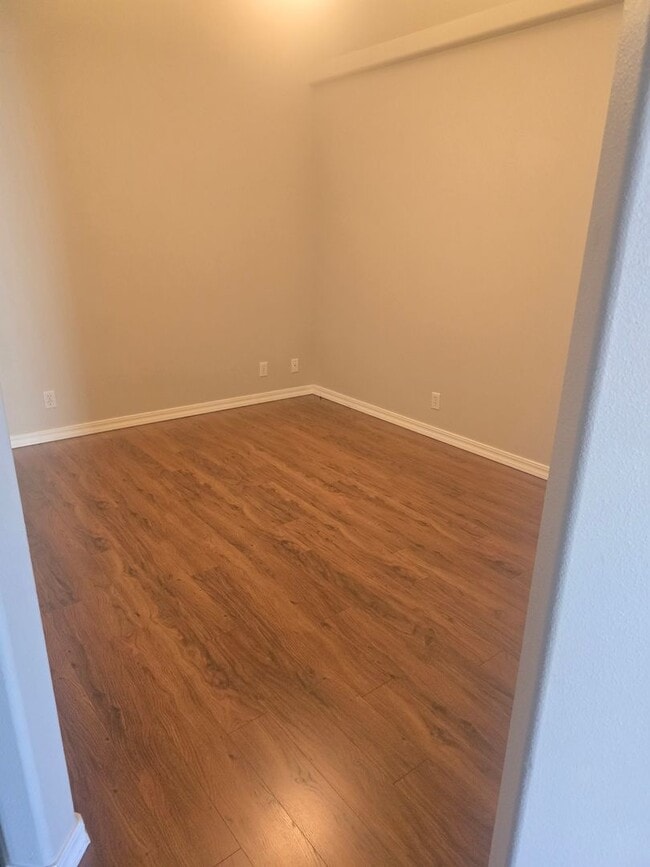Building Photo - 3 bed 2 bath  Home for Rent in Grants Pass
