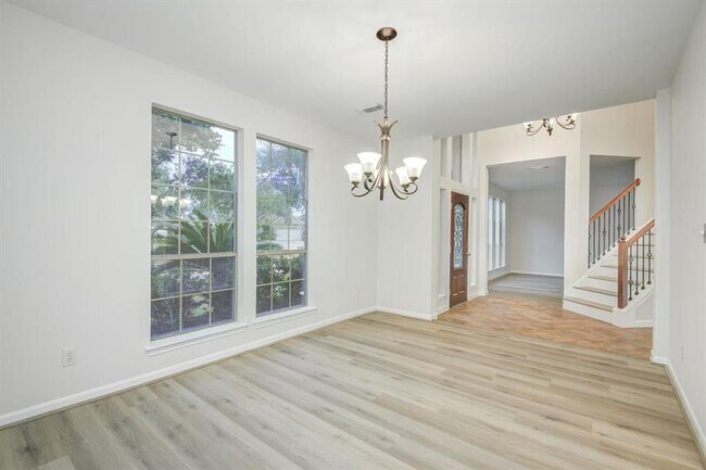 Building Photo - 26122 Salt Creek Ln