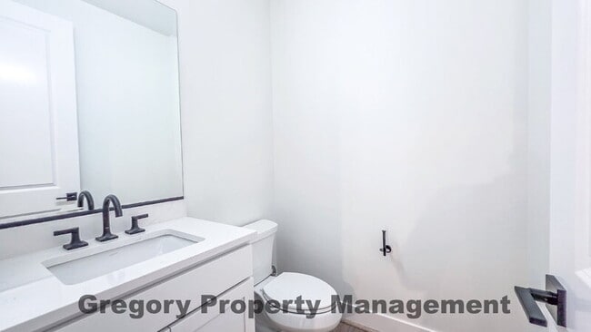 Building Photo - 17569 133rd Ln NE