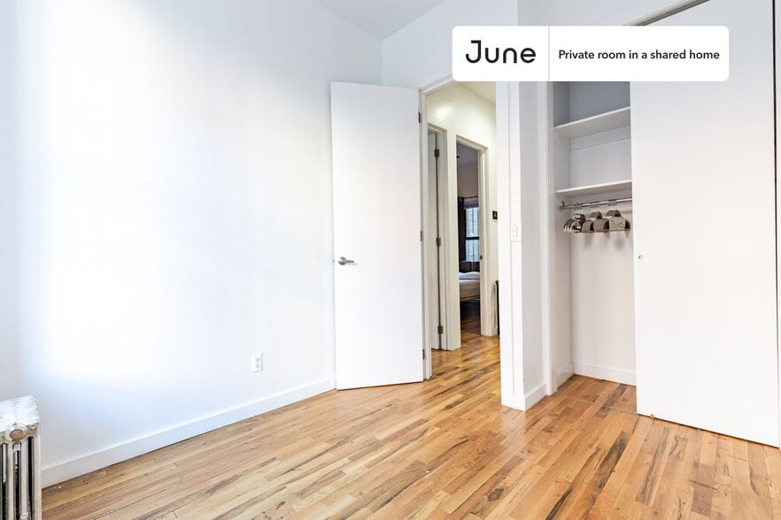 Building Photo - Room in Shared 4 bed/2 bath home in Hamilton Heights