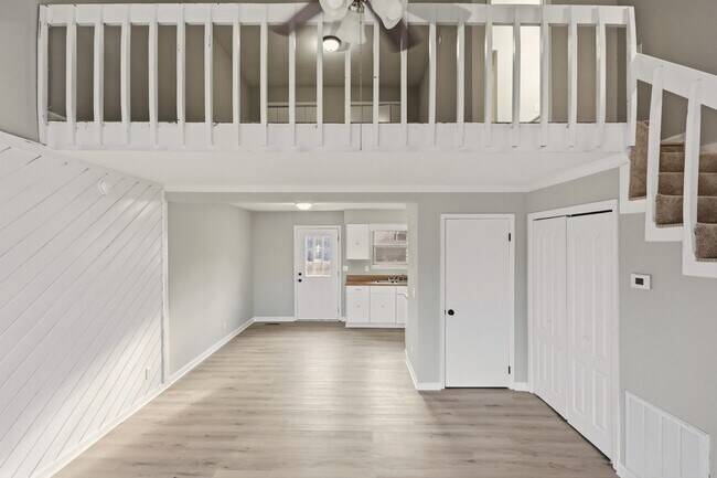 Building Photo - 90 Park St