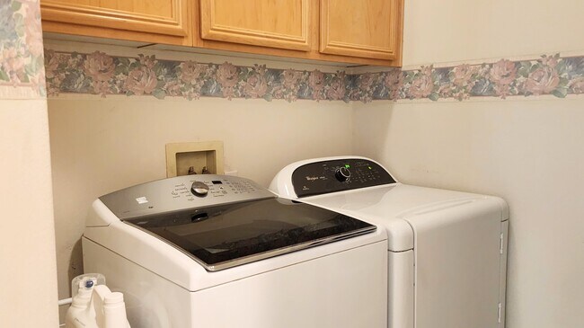 Building Photo - 21416 Carabela