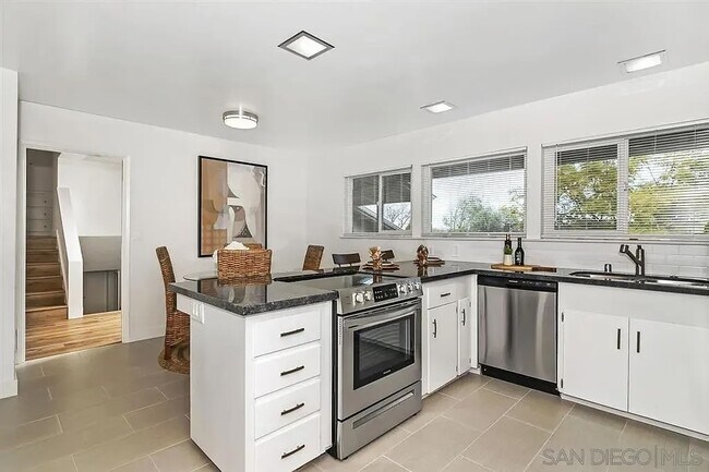 Building Photo - 5492 Drover Dr