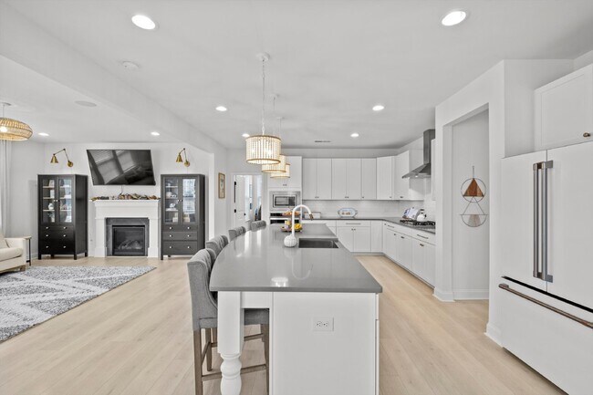 Building Photo - Gorgeous Upscale 5Br/3.5Bth Executive Home in Millbridge Waxhaw